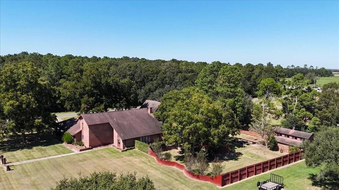 Photo of 642 Meadow Lane