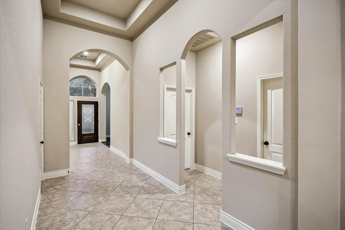 Photo of 18638 Roslyn Springs Drive