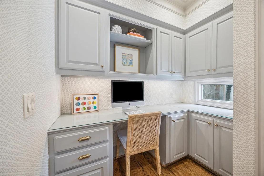Photo of 6236 Doliver Drive