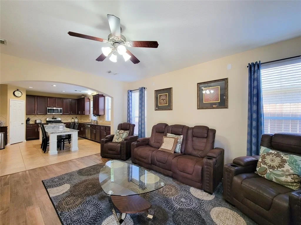 Photo of 20947 Field Manor Lane