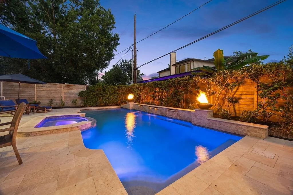 Photo of 2223 Saxon Drive
