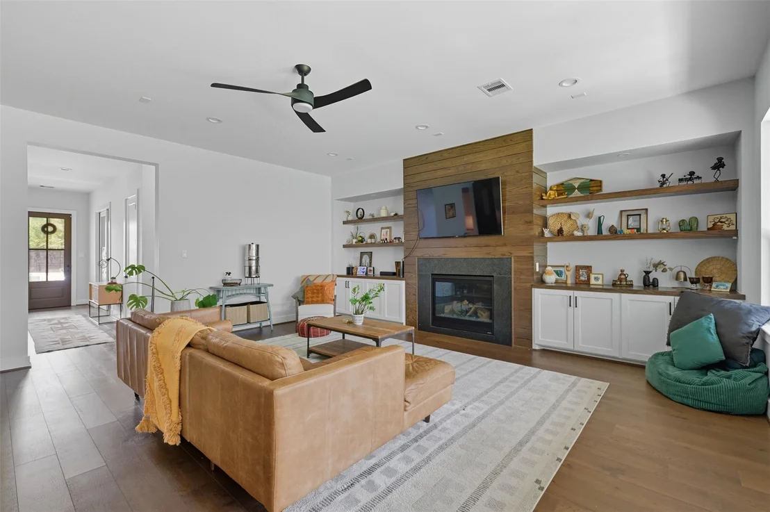 Photo of 1607 Wakefield Drive