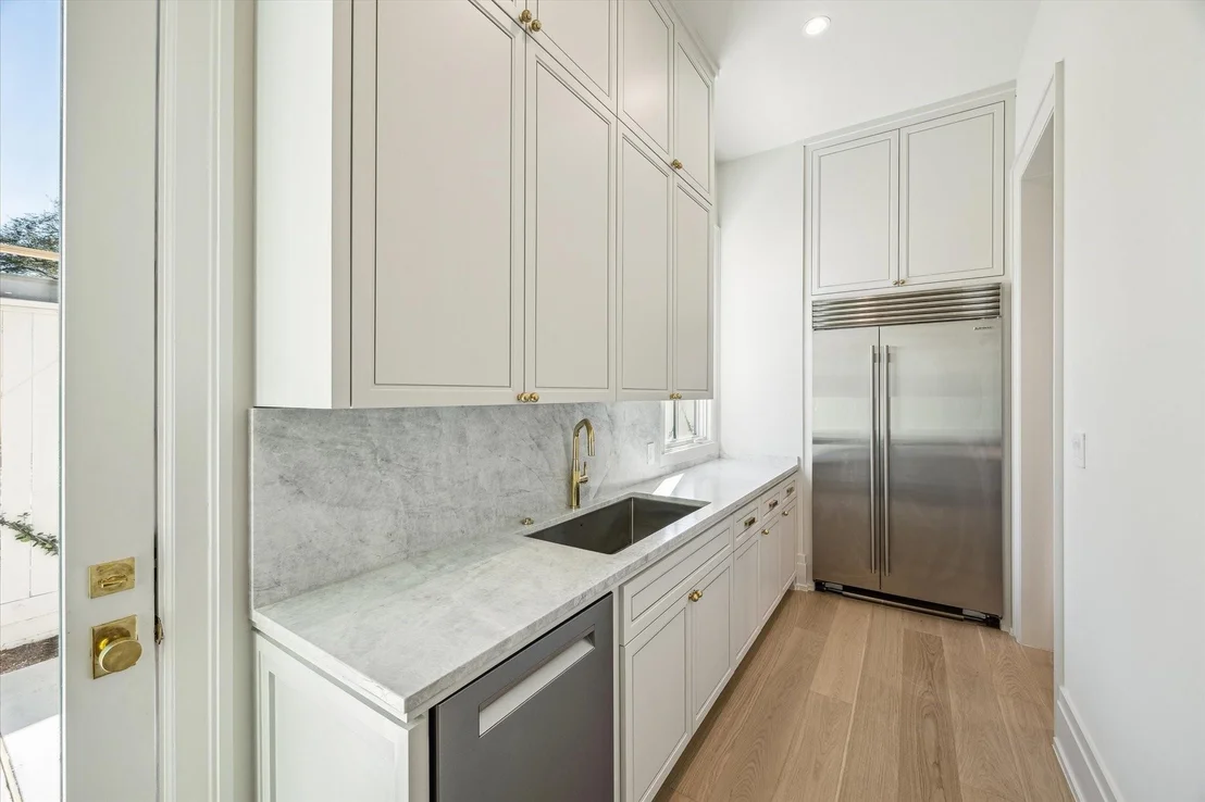 Photo of 3717 Chevy Chase Drive