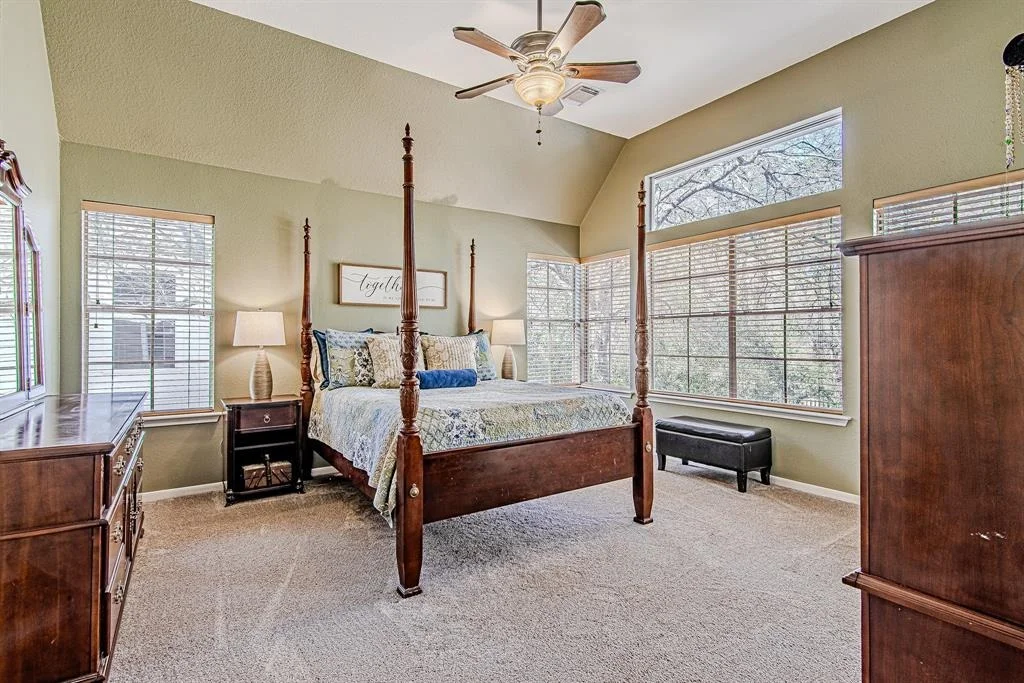 Photo of 19 S Greywing Place