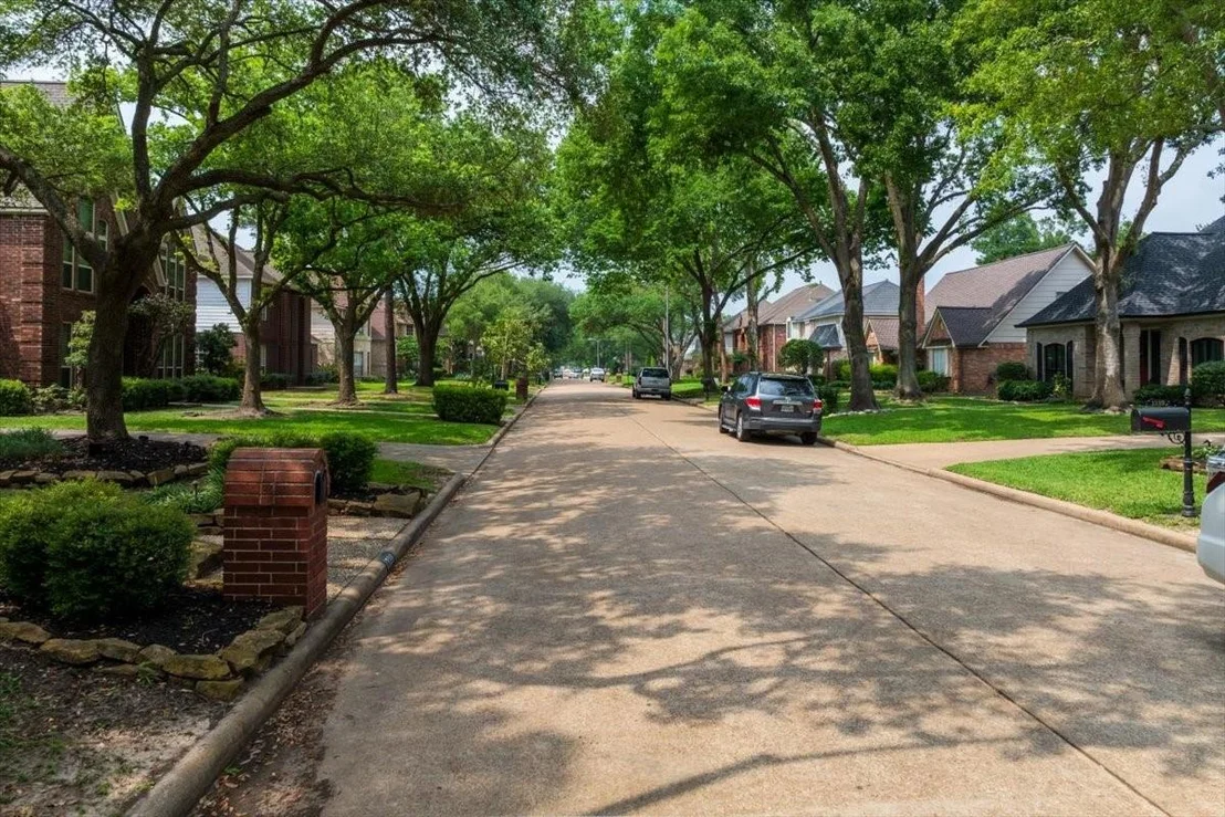 Photo of 1402 Sherfield Ridge Drive