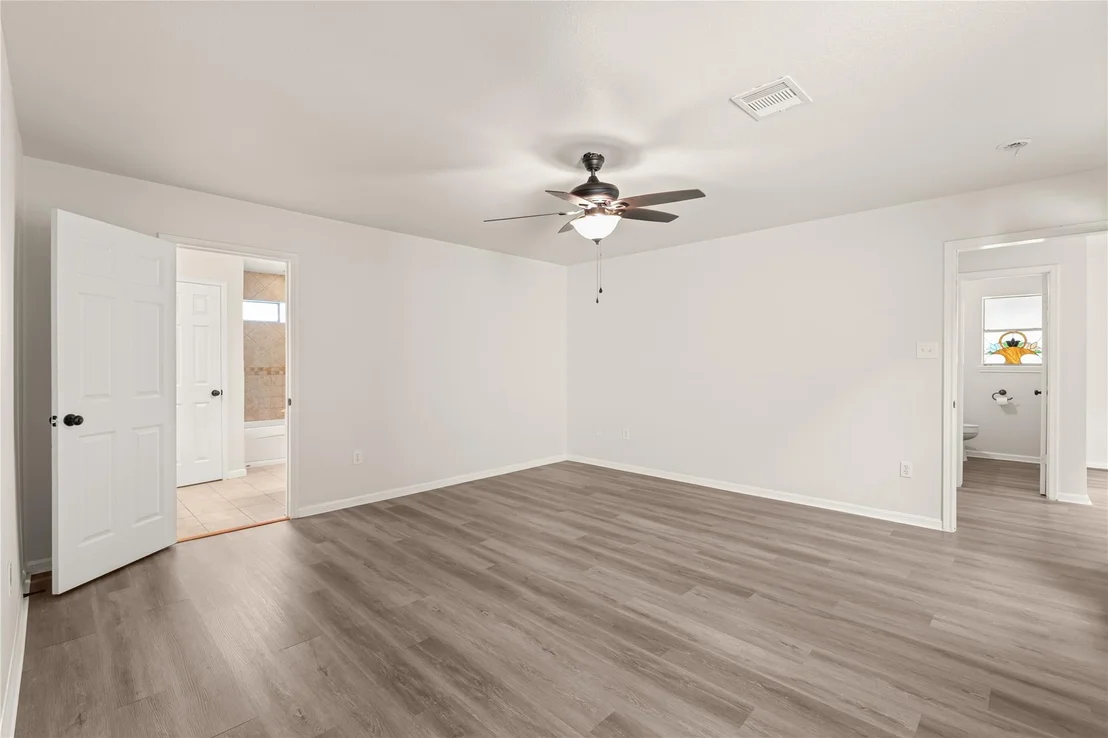 Photo of 16126 Spinnaker Drive
