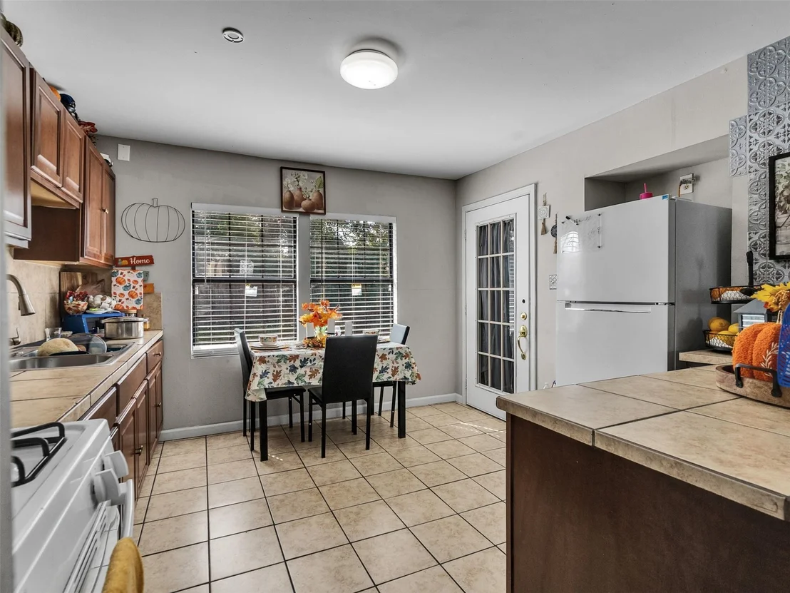 Photo of 6802 Force Street