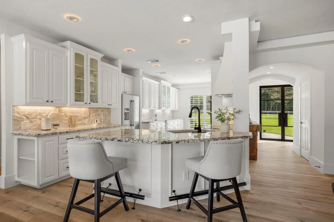 Photo of 31219 Edgewater Drive