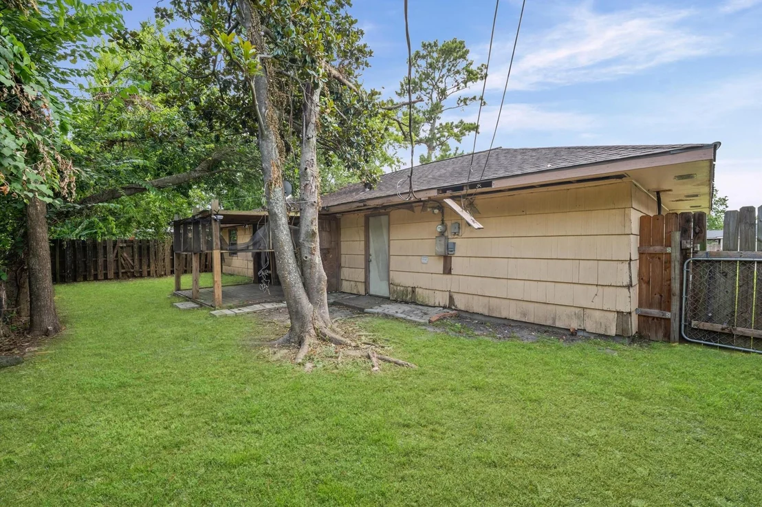 Photo of 9011 Sandpiper Drive