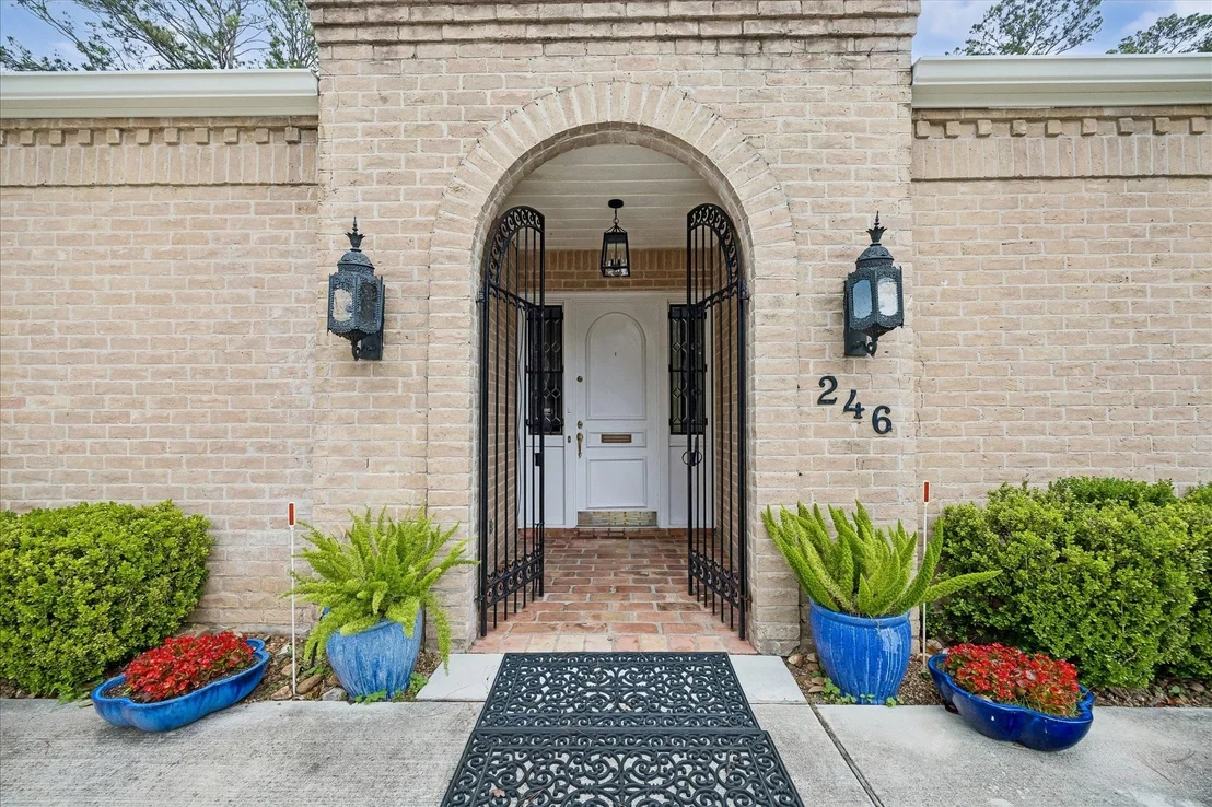 Photo of 246 Gessner Road