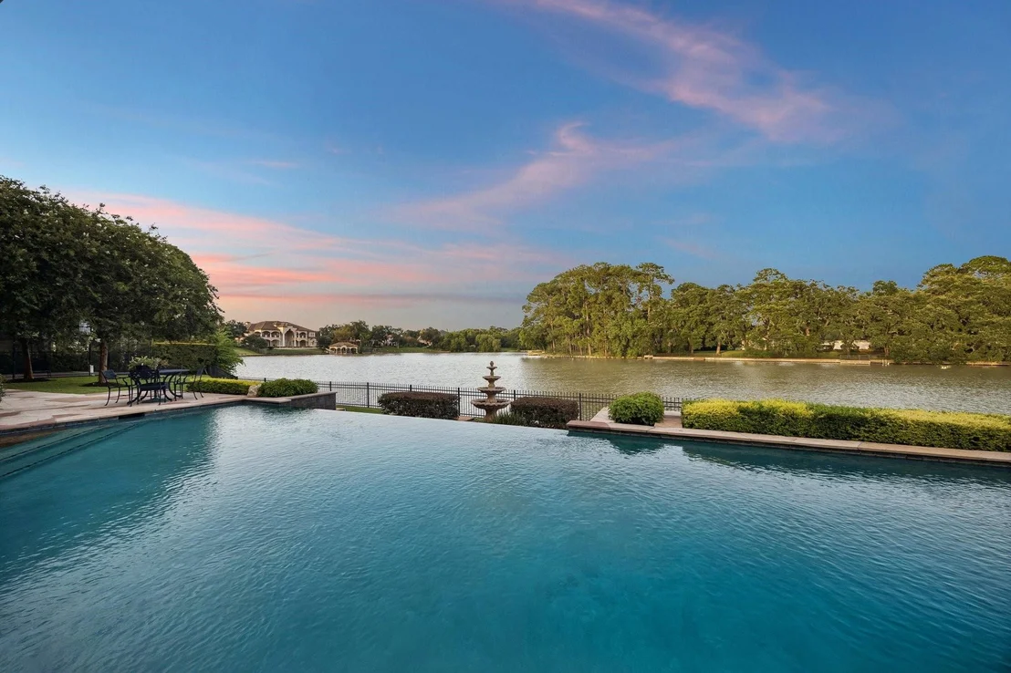 Photo of 7 Paradise Point Drive