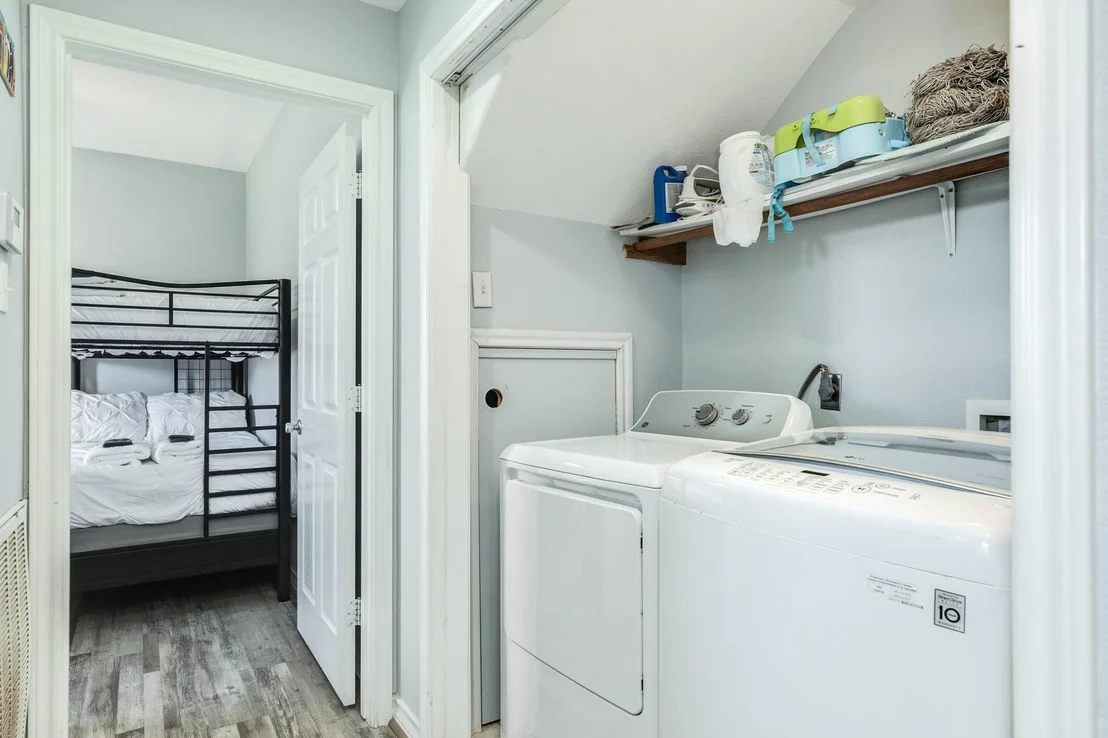 Photo of 119 Bay Avenue