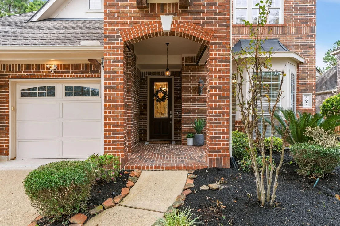 Photo of 307 Arbor Ridge Lane
