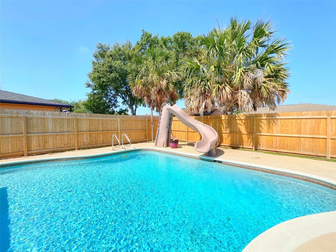 Photo of 2502 Lufkin Lane