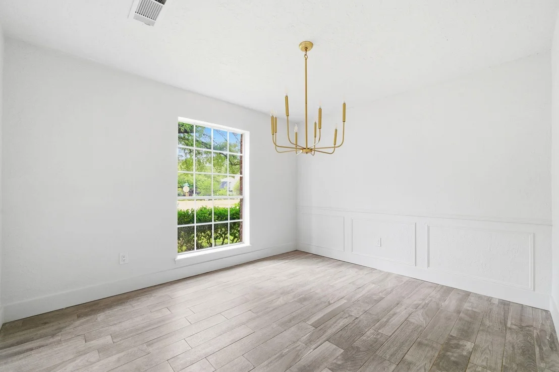 Photo of 8131 Theisswood Road