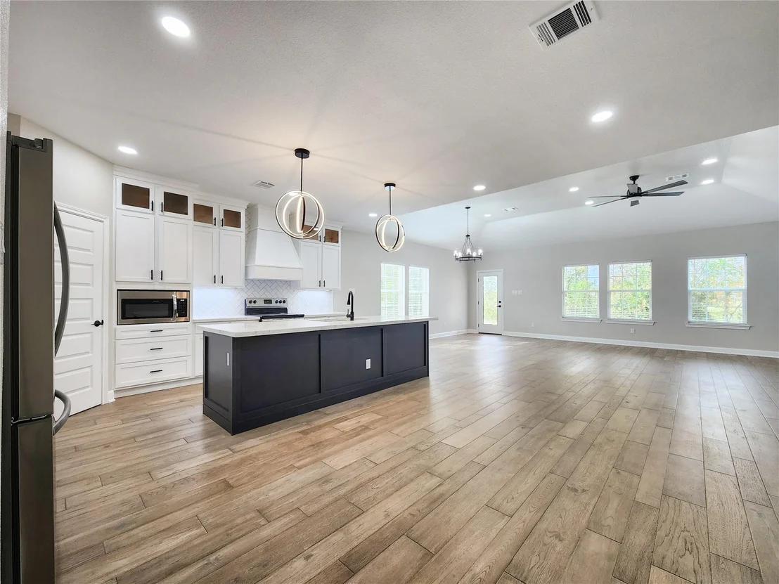 Photo of 345 County Rd 6242