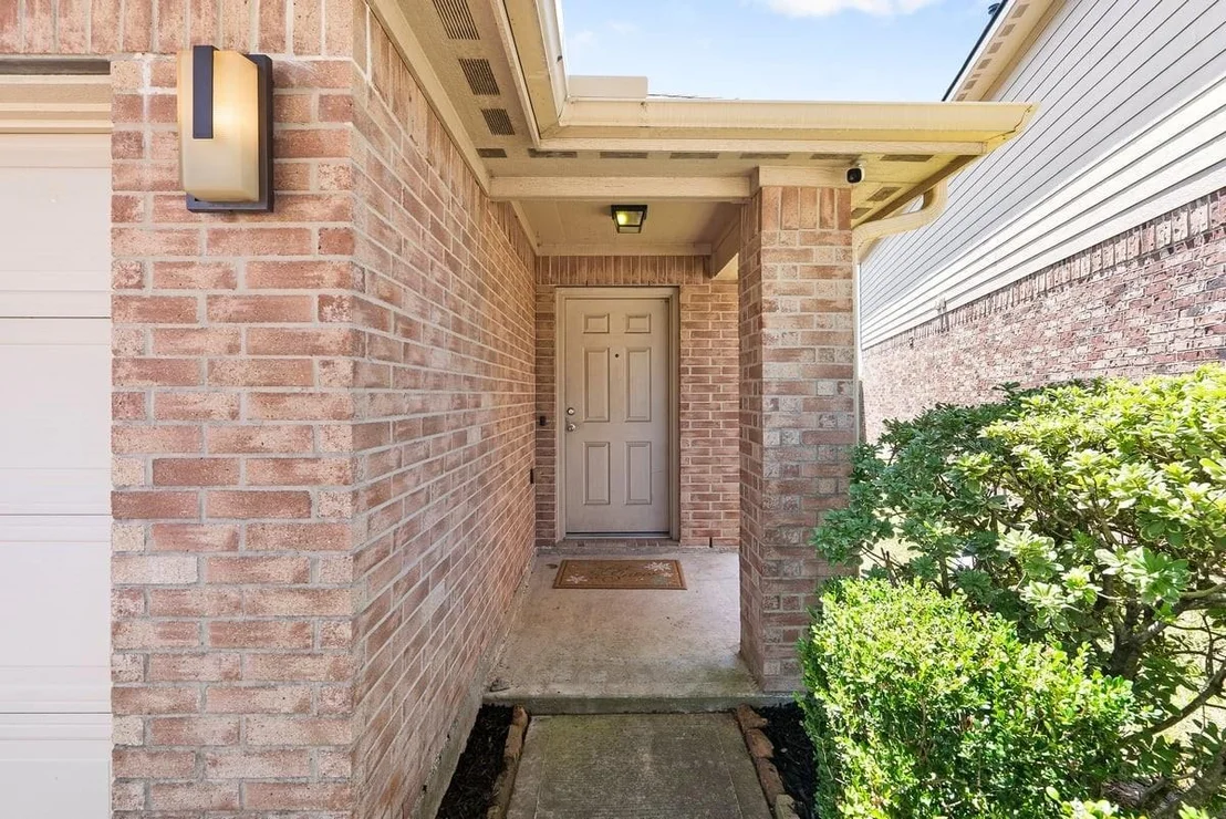 Photo of 9326 Valley Tree Lane