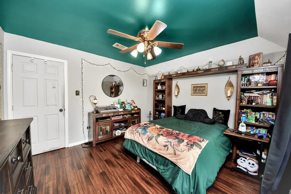 Photo of 18010 Bambriar Drive