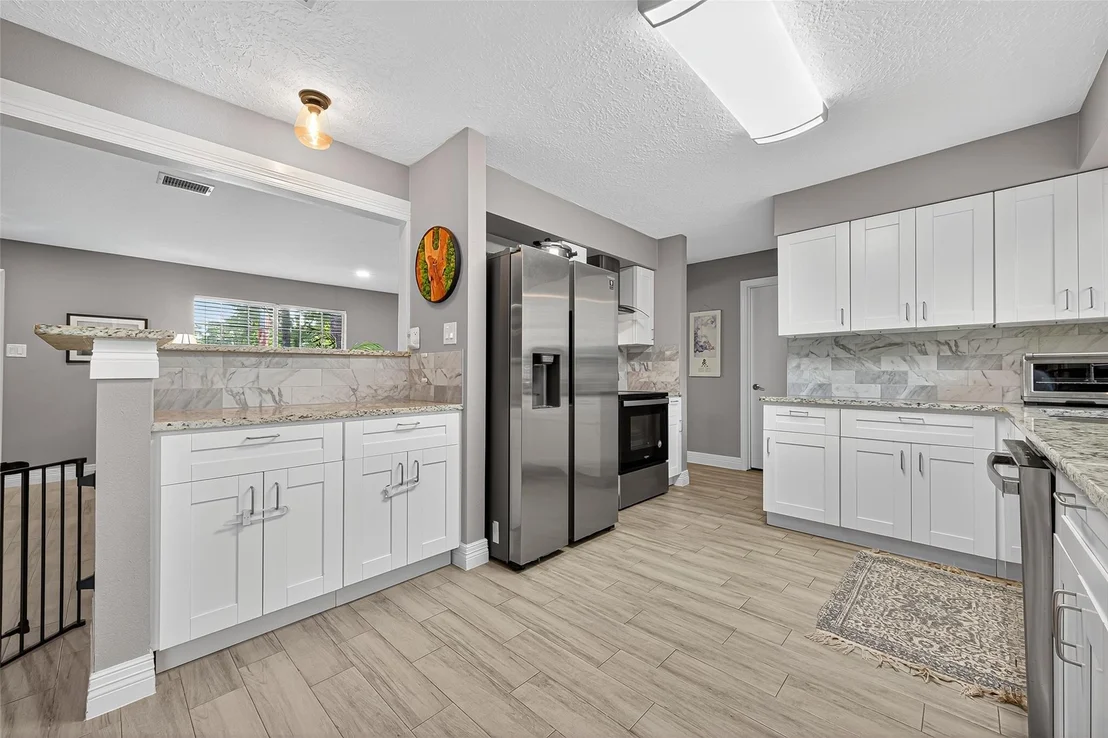 Photo of 2901 Maple Knoll Drive