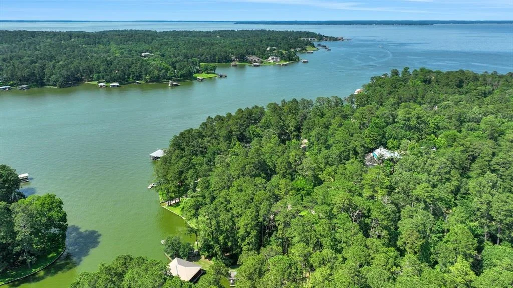 Photo of 1251 Lakeview Estates Drive
