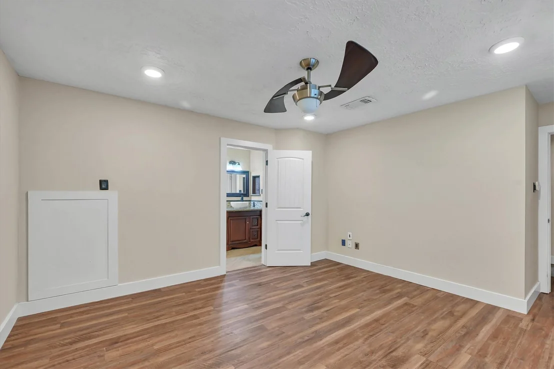 Photo of 4415 Pineville Lane