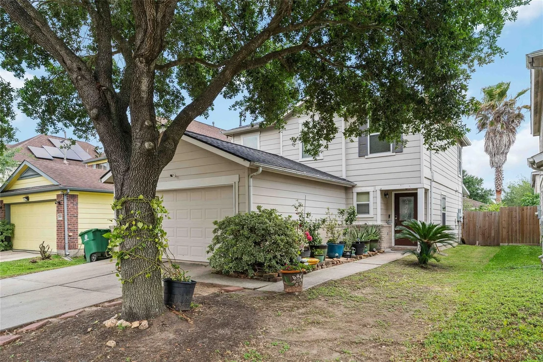 Photo of 9511 Yearling Branch Drive