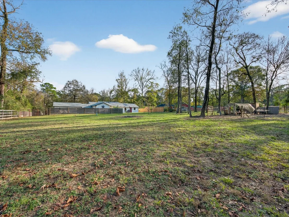 Photo of 10277 Champion Forest Loop