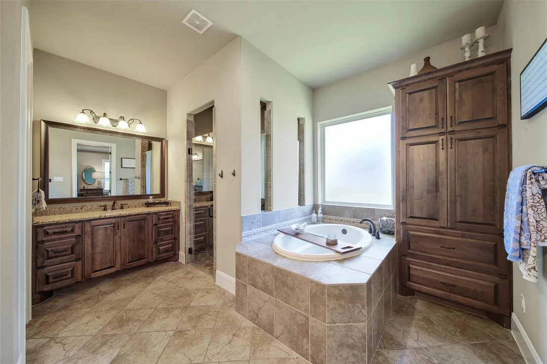 Photo of 15614 Lake Iris Drive
