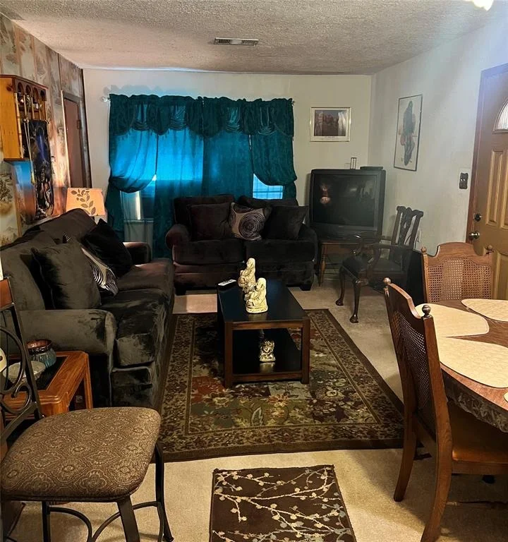 Photo of 121 Lee Drive
