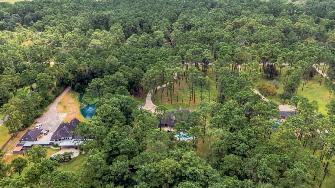 Photo of 7210 Pine Drive