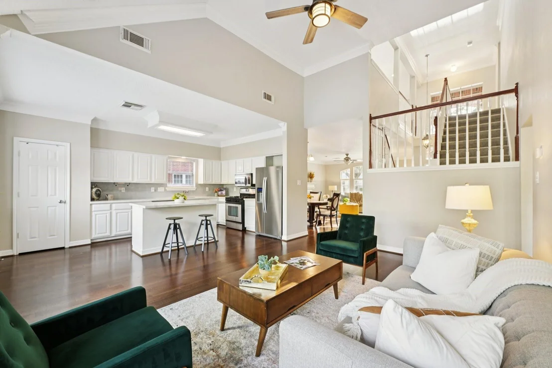 Photo of 2807 Stone Way Drive