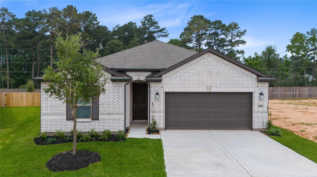 Photo of 4805 Seven Oaks Lane