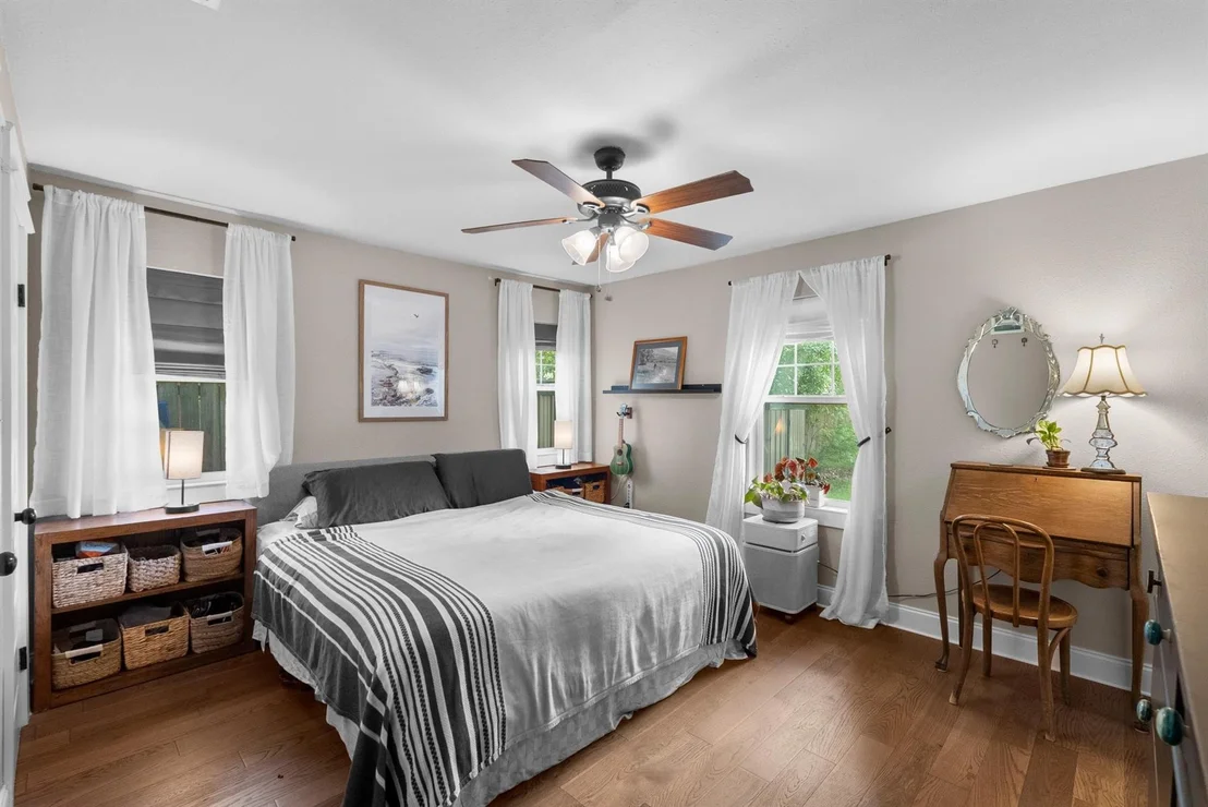 Photo of 4825 Kingfisher Drive
