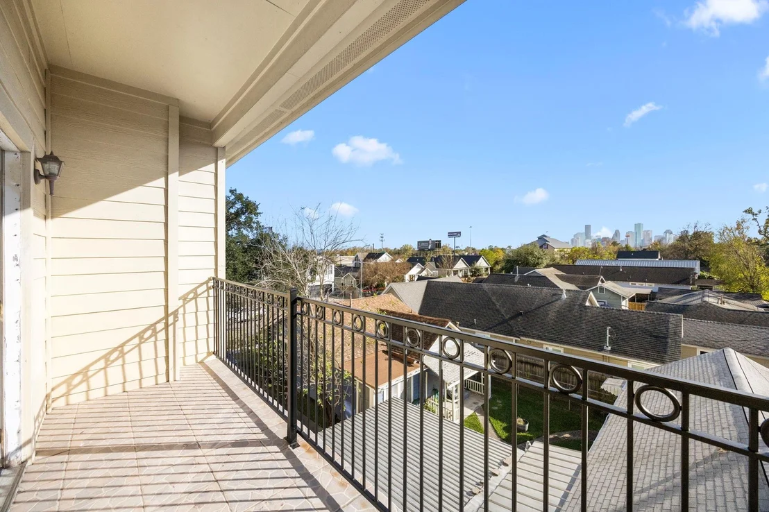 Photo of 609 Gardner Street