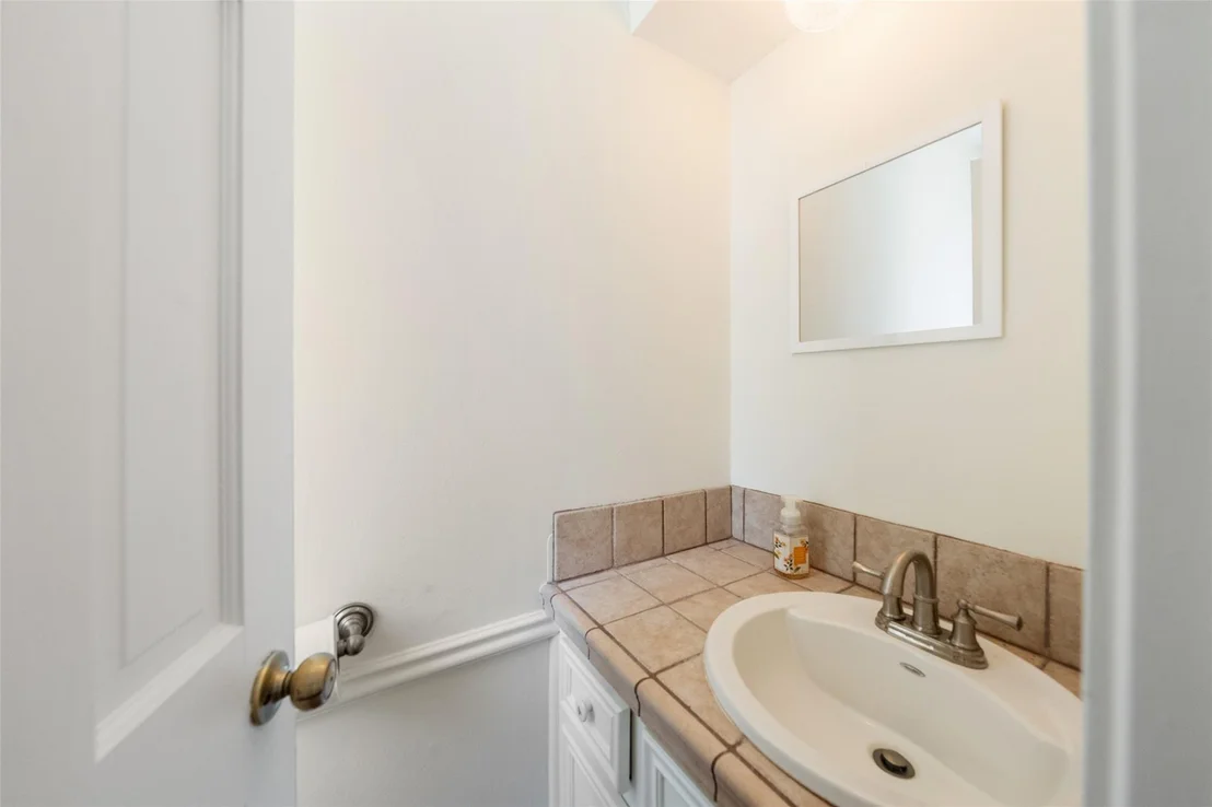 Photo of 6315 Hickorycrest Drive