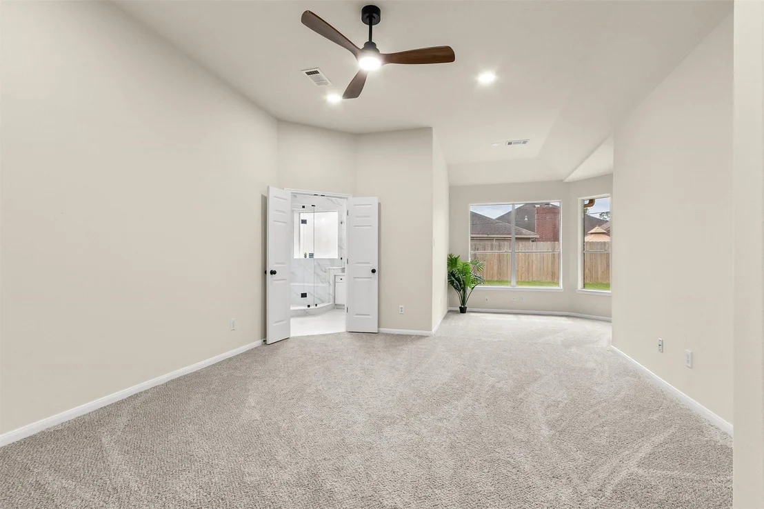 Photo of 19111 Emory Trail