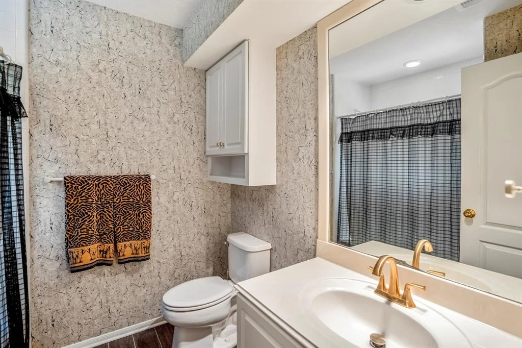 Photo of 66 Meadowridge Place