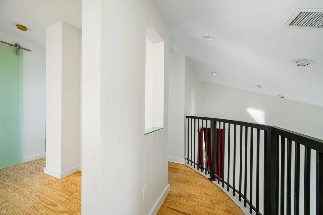 Photo of 235 Malone Street