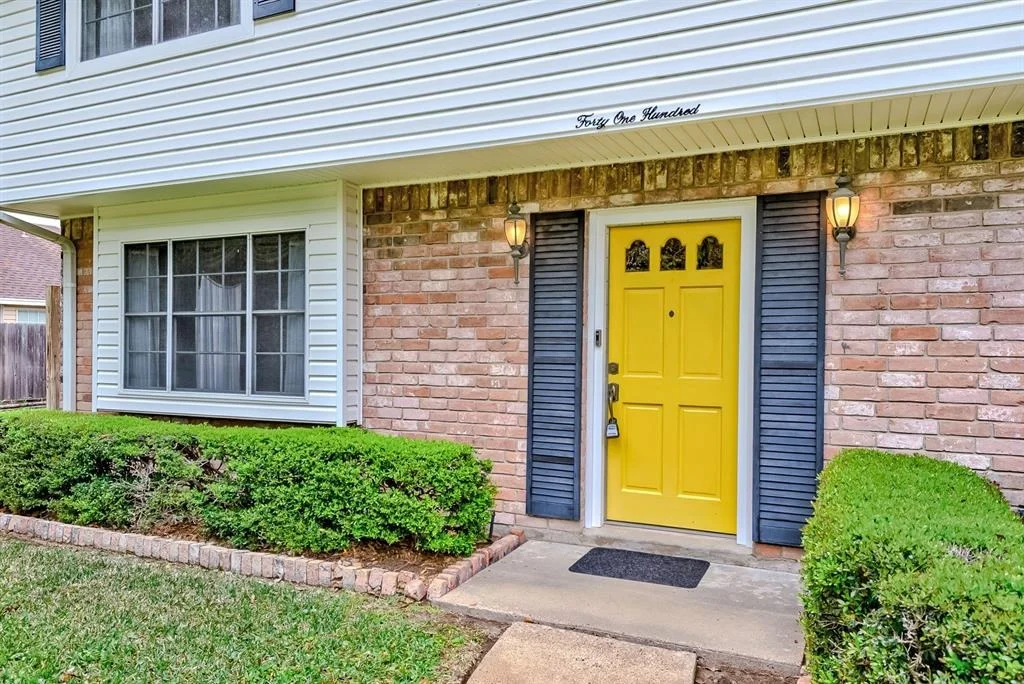 Photo of 4100 Willow Bend Lane
