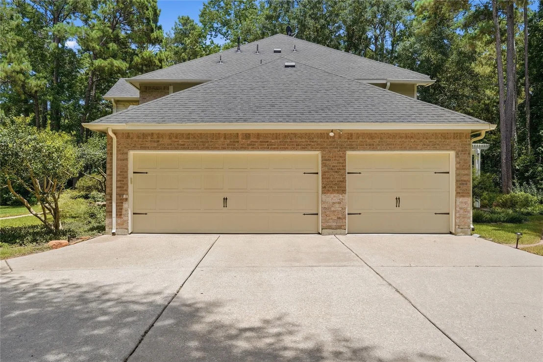Photo of 8766 Skyline Lane