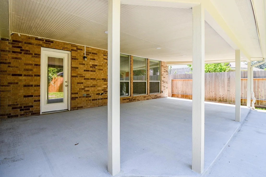 Photo of 6402 Amelia Springs Drive