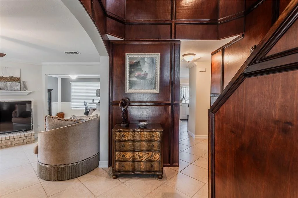 Photo of 6918 River Road