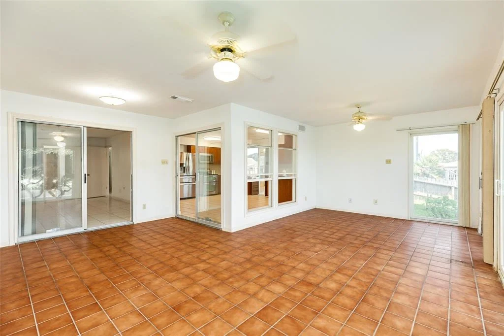 Photo of 8 Lakeview Drive