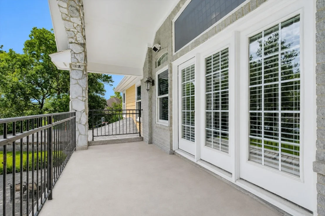 Photo of 9726 Crestwater Circle