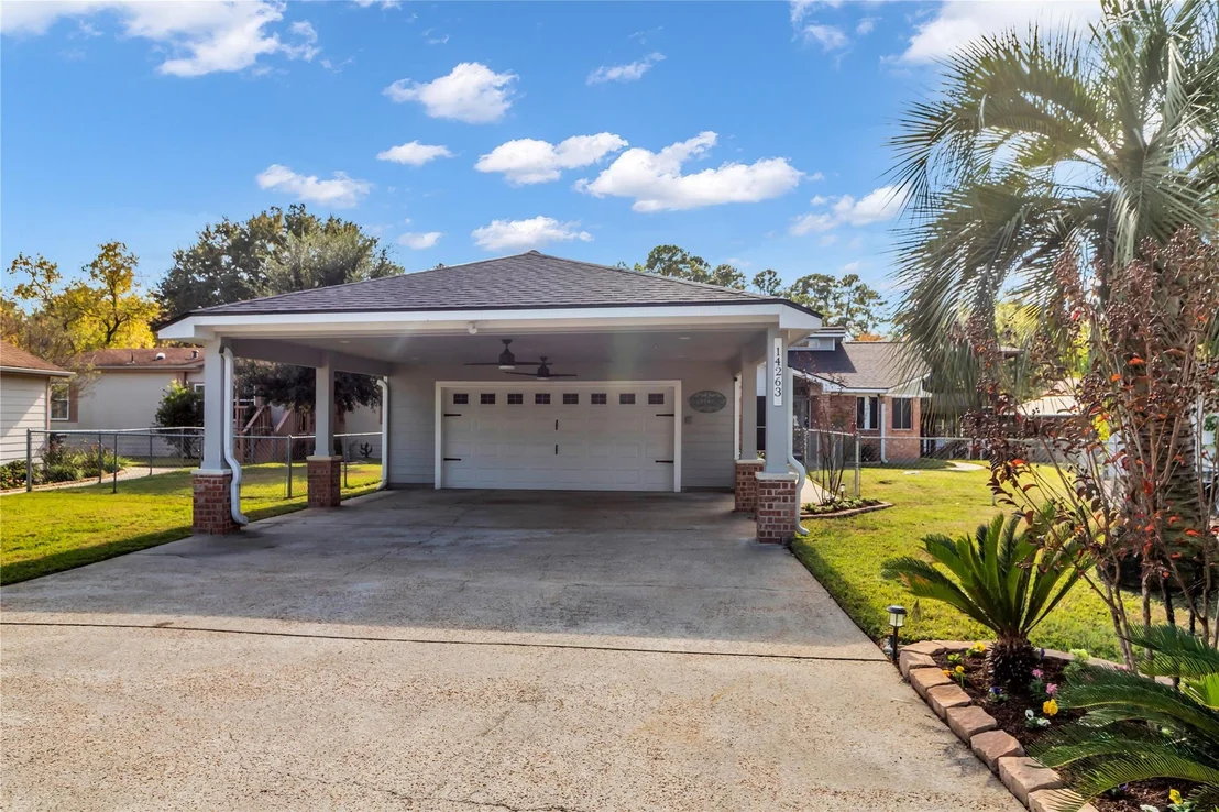 Photo of 14263 Shadow Bay Drive