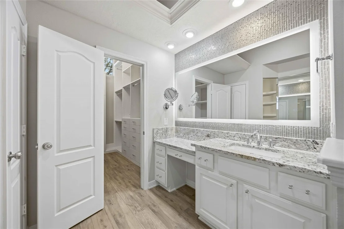 Photo of 14003 Southern Spring Lane