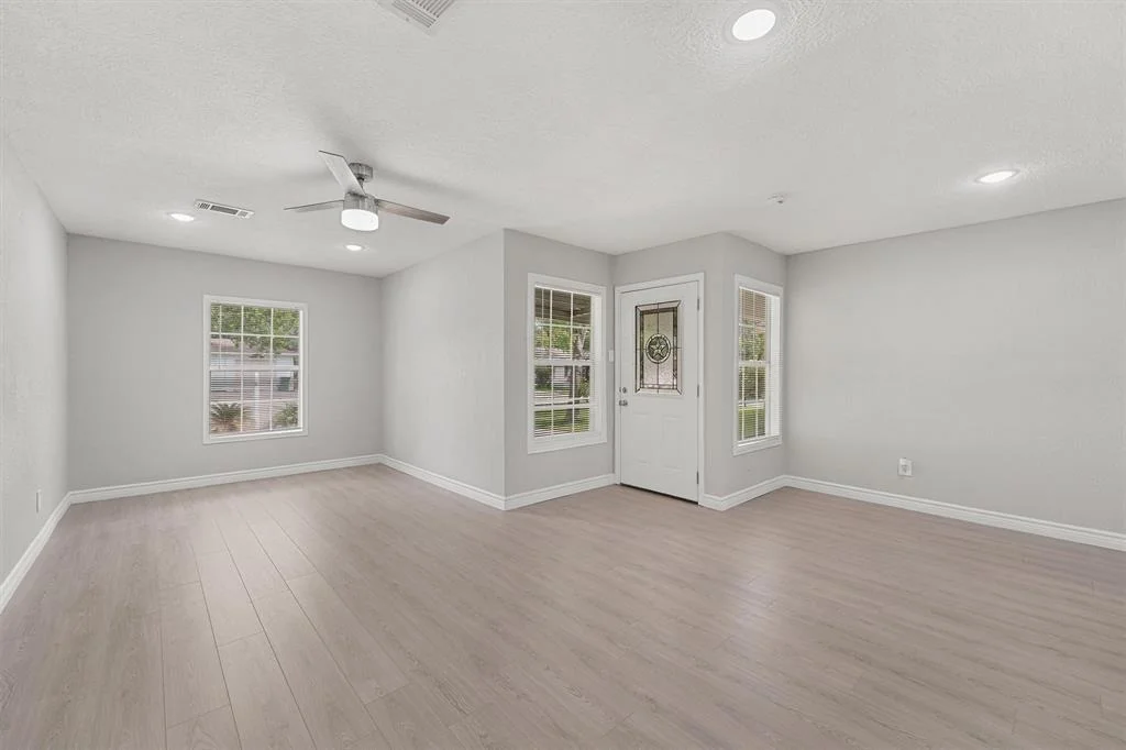 Photo of 2323 Marshall Street