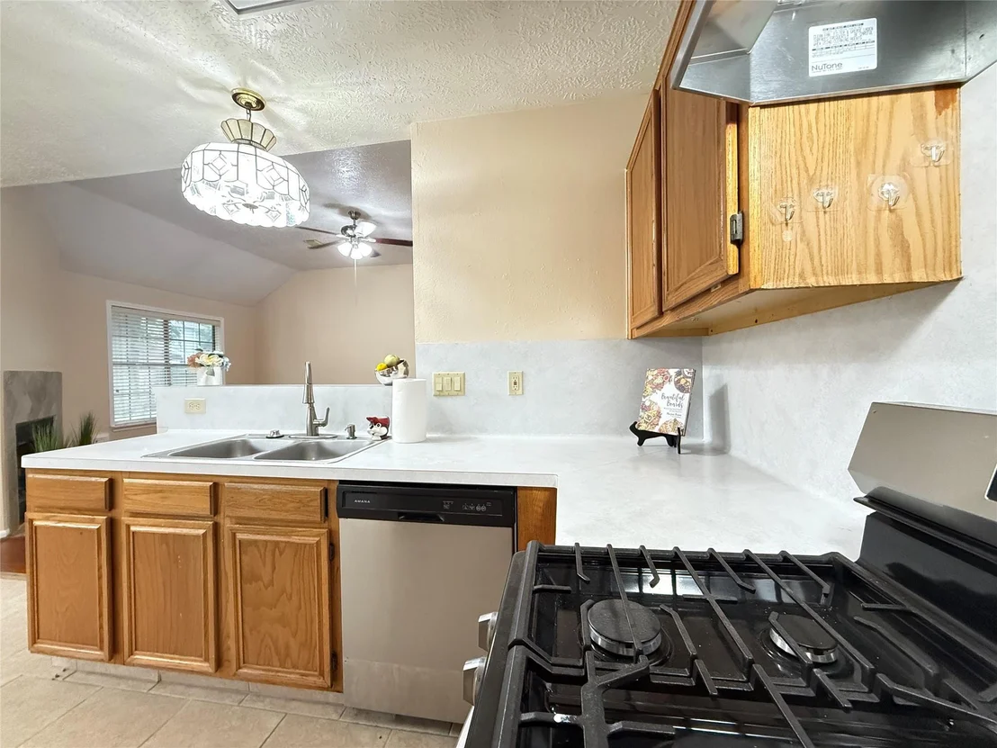 Photo of 13806 Cantwell Drive