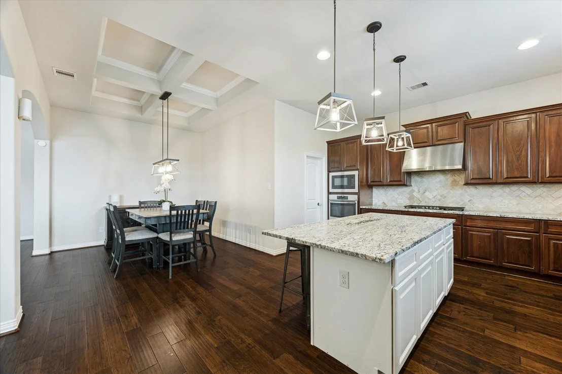 Photo of 7923 Stratford Hall Drive