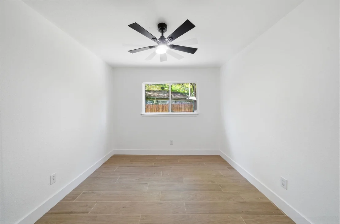 Photo of 1704 N Red Cedar Circle
